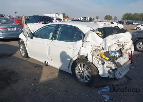 2021 Toyota Camry Le из США, поврежденный, VIN 4T1C11AK6MU459561